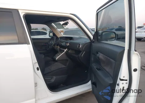 2015 Scion Xb z USA, uszkodzony, nr VIN JTLZE4FEXFJ073595